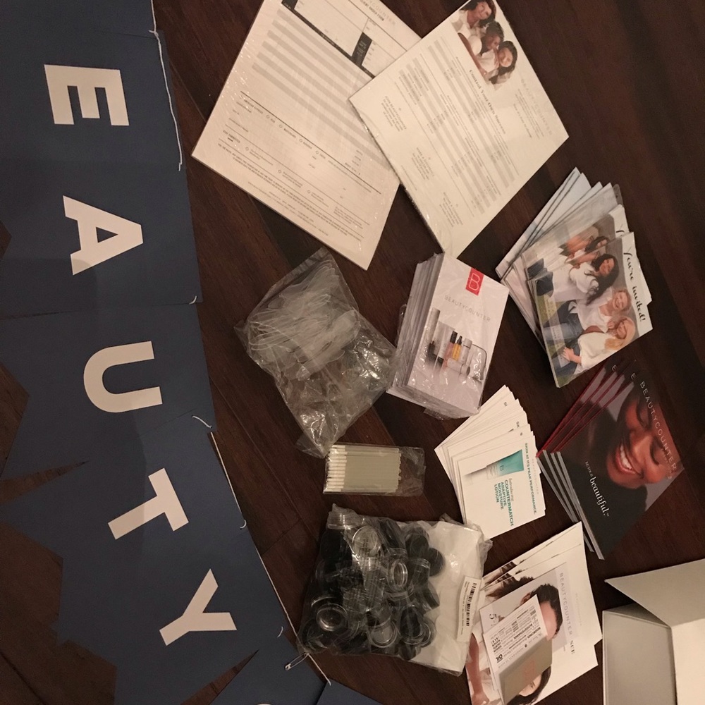 Beautycounter consultant supplies LOT
